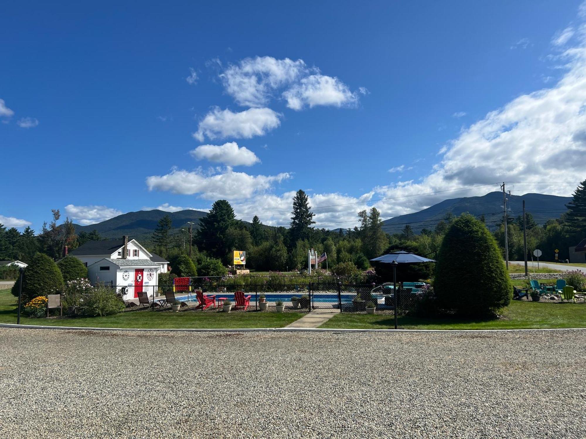 Profile Deluxe Motel Twin Mountain Bagian luar foto