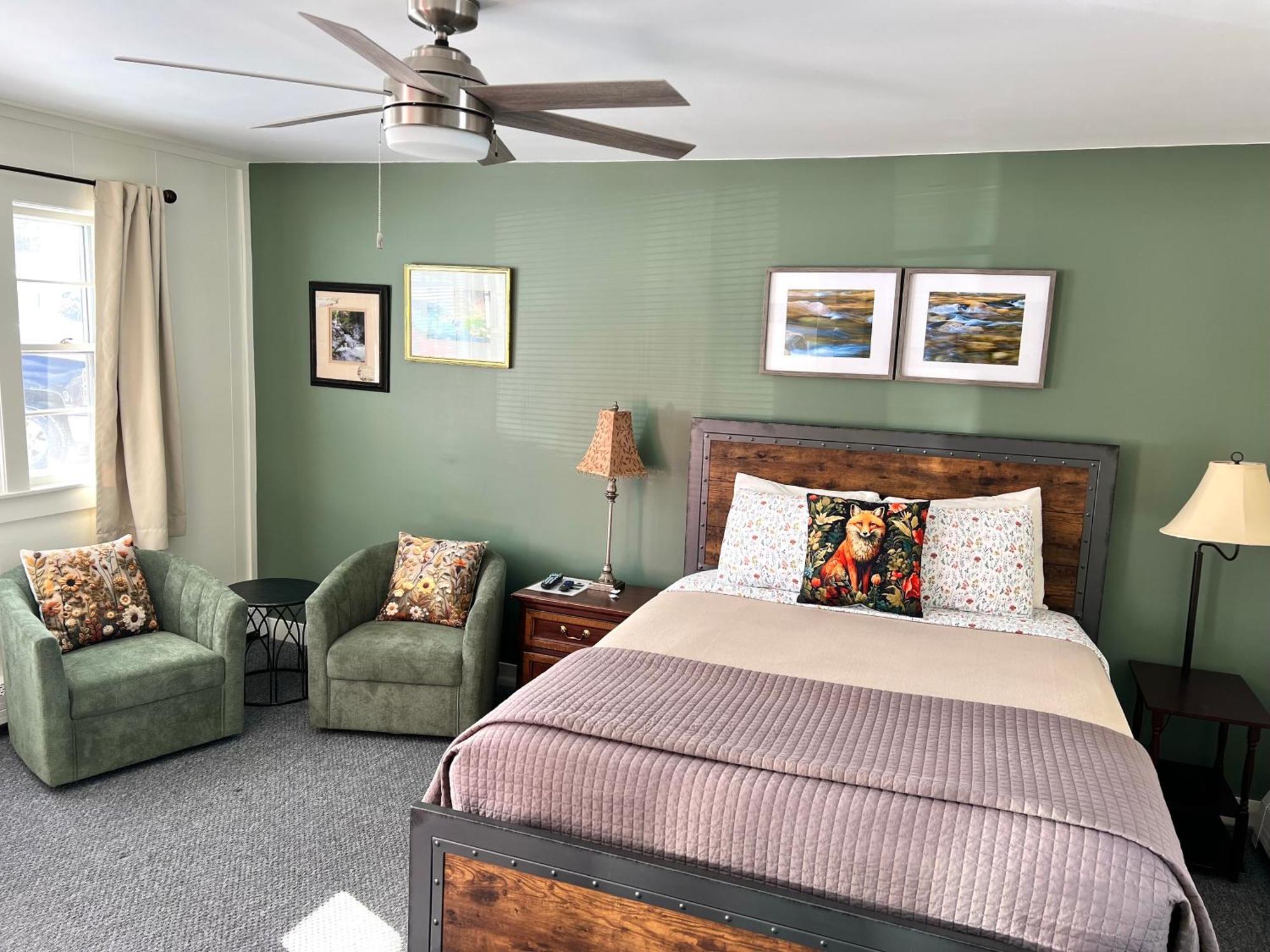 Profile Deluxe Motel Twin Mountain Bagian luar foto